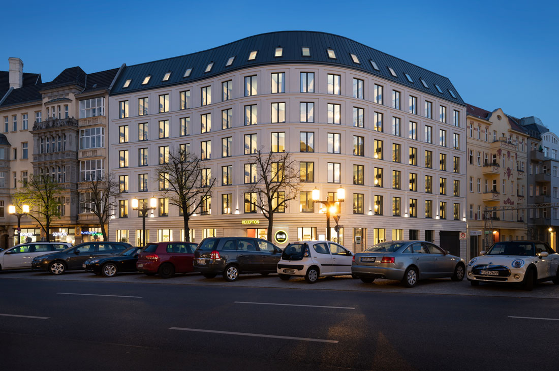 Exterior of B&B Hotel Berlin-Charlottenburg on Kaiserdamm